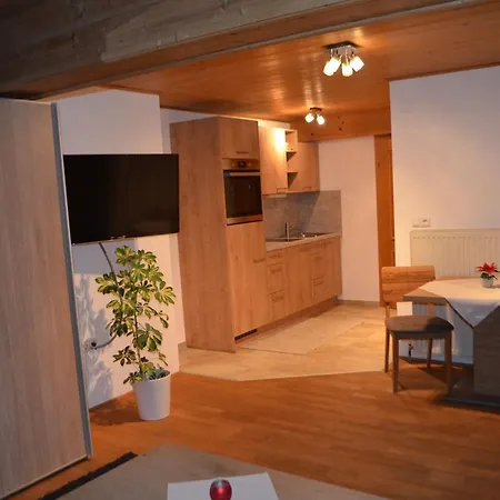 Haus Plangger Apartamento